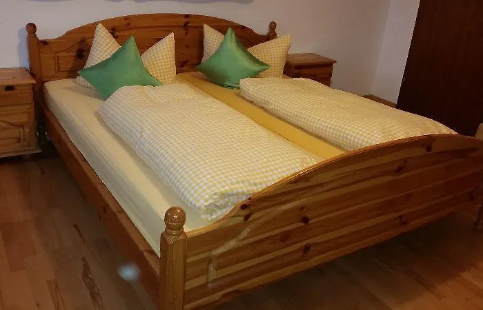 Han/Misafirhane Zuwaelder Stueble *